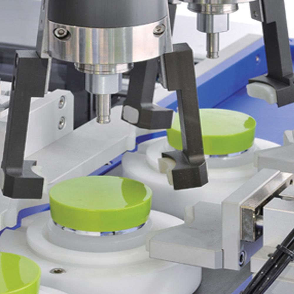 Cream Filling & Capping Machine