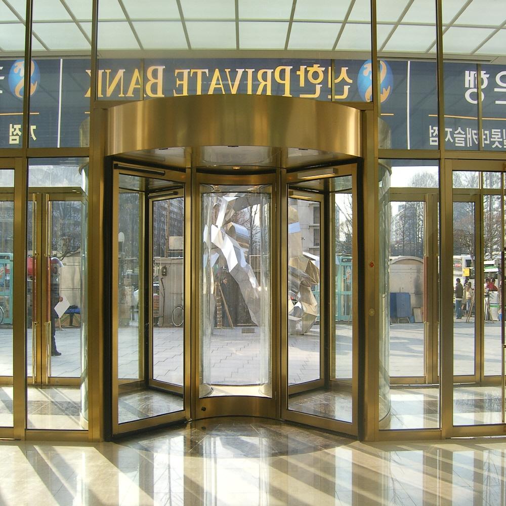 Automatic/Manual Revolving Door