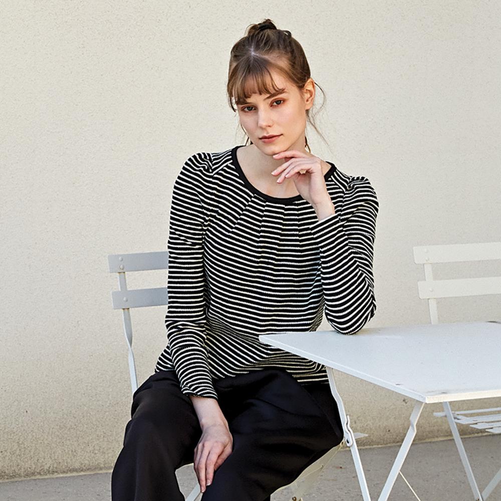 [CUSTOMUS] Cream stripe puff sleeve blouse t-shirts CXW23SKRT286