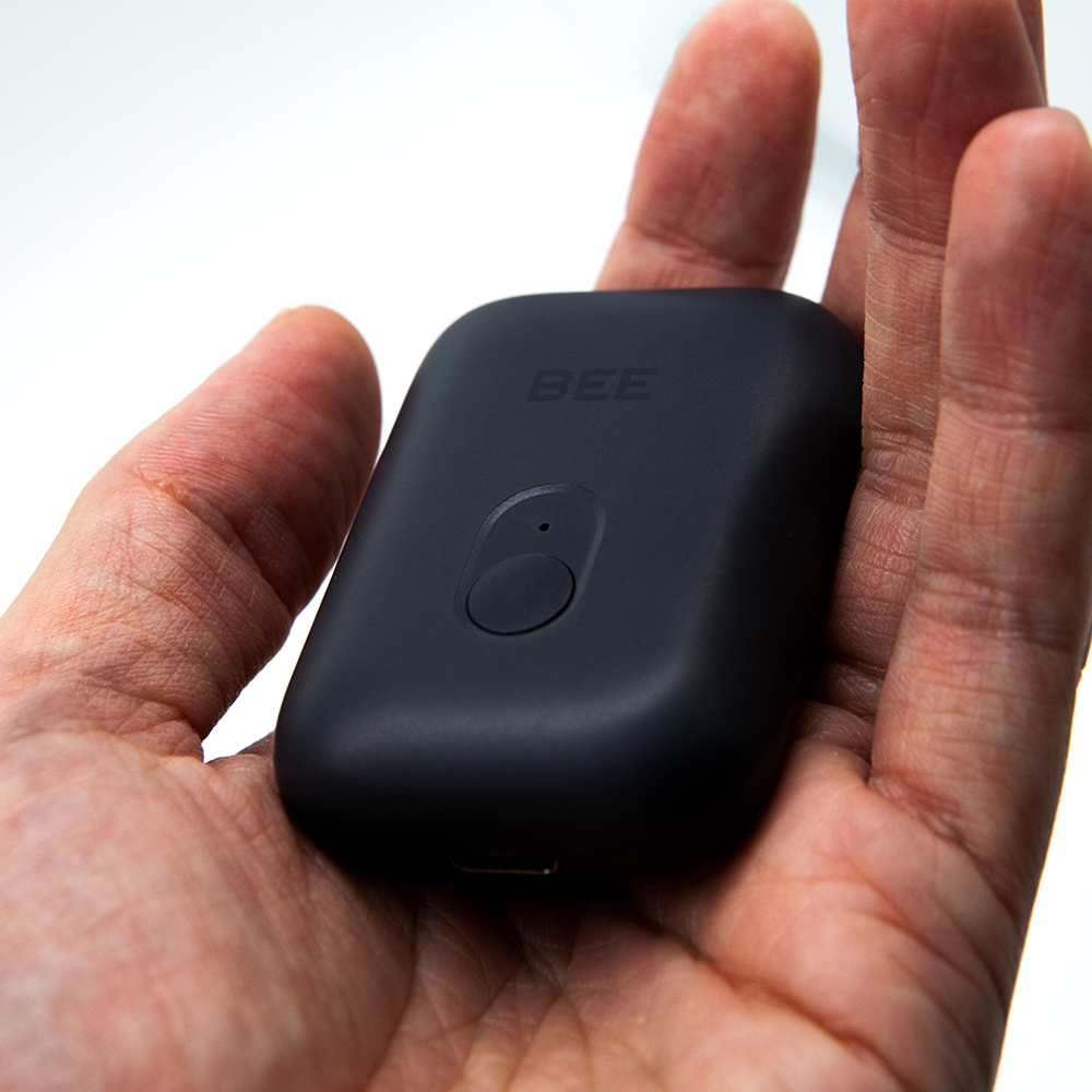 SOCCERBEE PRO 2 SET (GPS tracker + VEST)